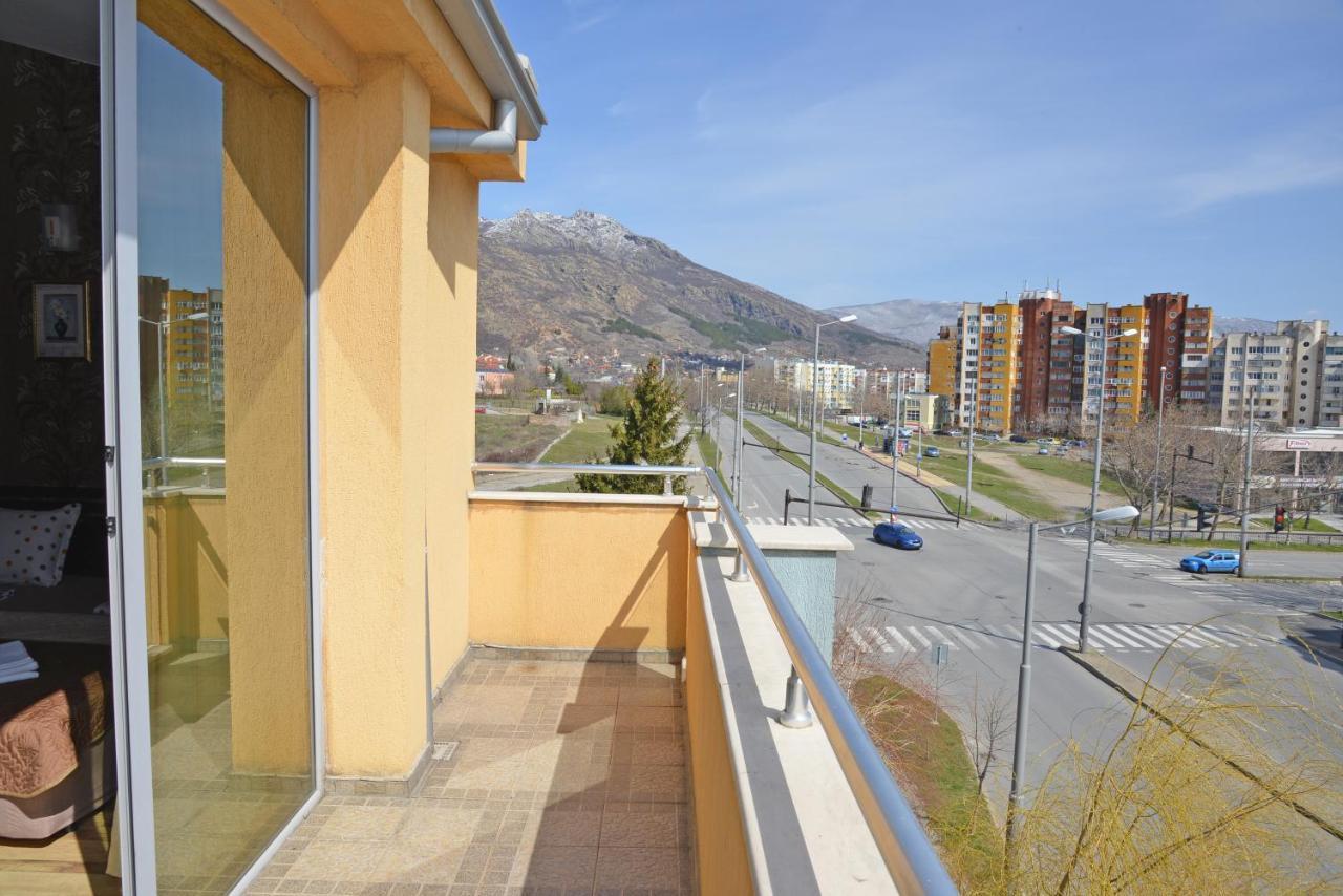 Dream Hotel Sliven المظهر الخارجي الصورة
